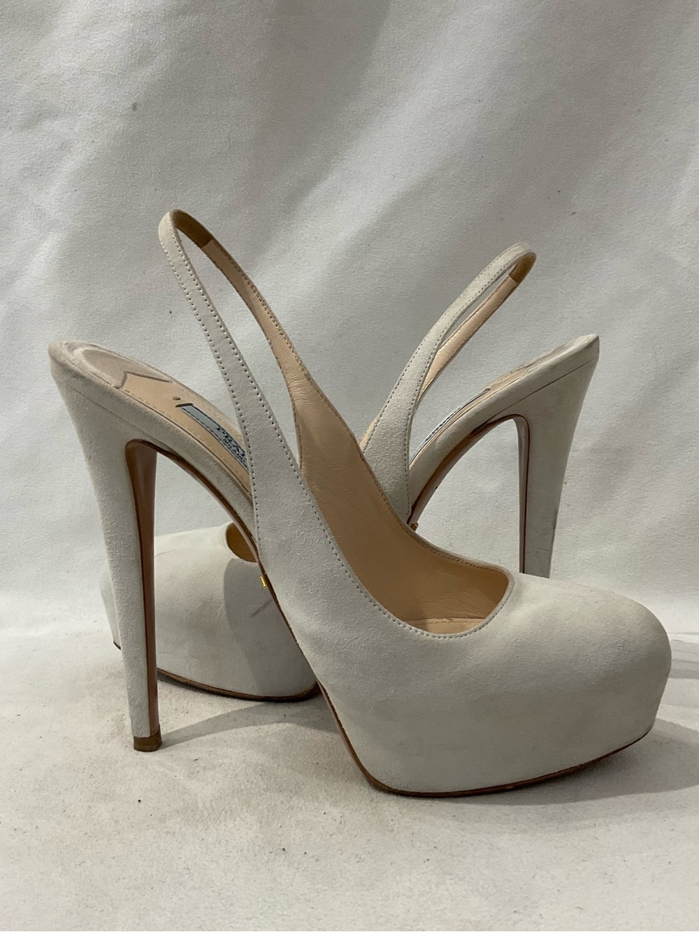 Prada Pumps